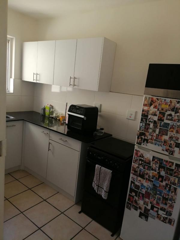 To Let 2 Bedroom Property for Rent in Gardens Western Cape